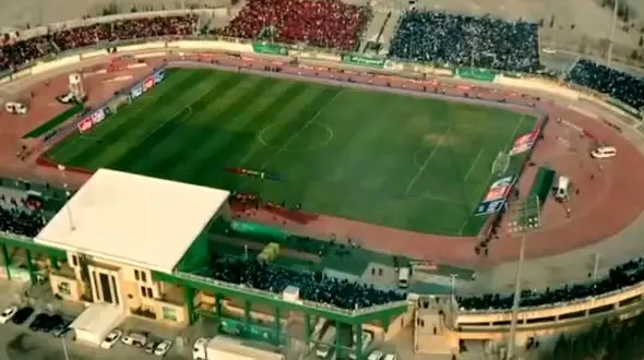 فیلم نمای هوایی سکوهای ورزشگاه اراک قبل از دربی ۱۰۶