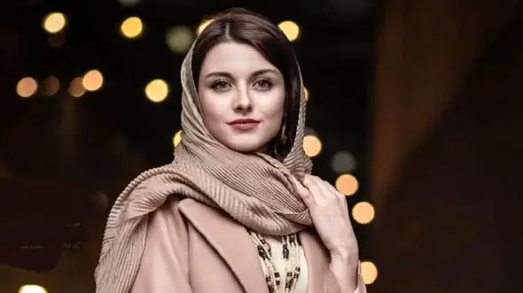 غوغای عکس جذاب از سارای گرجی ! / فاطمه مسعودی فر کیست ؟! + بیوگرافی