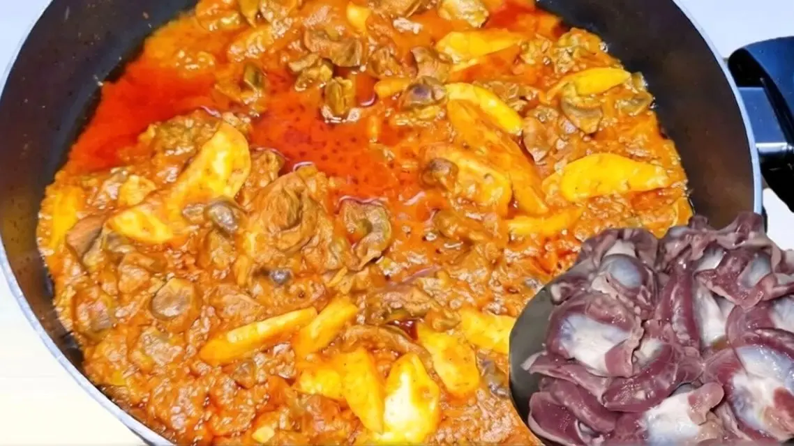 آموزش درست کردن قورمه سنگدان مرغ؛ غذایی ساده و لذیذ