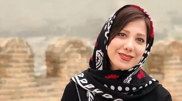 فیلم/ بینظیرترین شعر مرتضی لطفی با صدای احساسی باران نیکراه: گر نباشد حیا و درک و شعور/ آدمی طعنه می‌زند به ستور