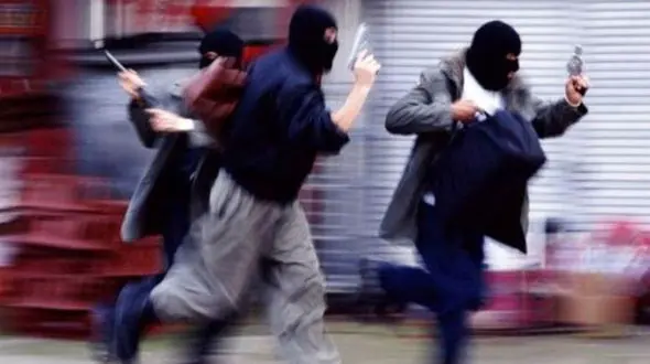 ۲ متهم دیگر حمله مسلحانه در سقز دستگیر شدند 
