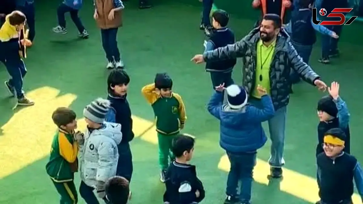 آواز شاد؛ معلم دهه هفتادی با بچهای دهه نودیش آی میرقصه ها، قبلا سنگین تر بودن دبیرا