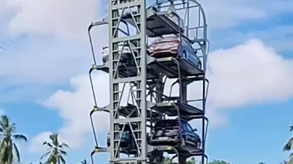 سیستم پارکینگ چرخشی عمودی یک راهکار نوآورانه + فیلم