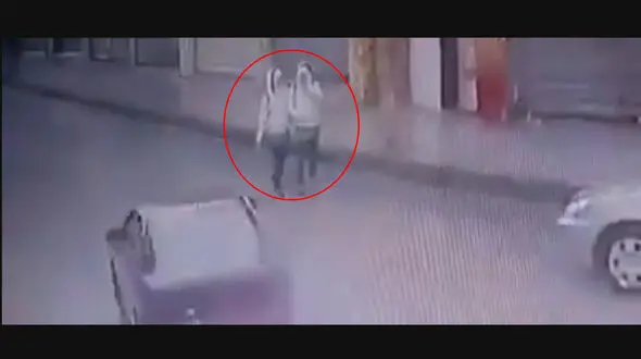 زیر گرفتن عمدی دو دانش آموز دختر + فیلم 