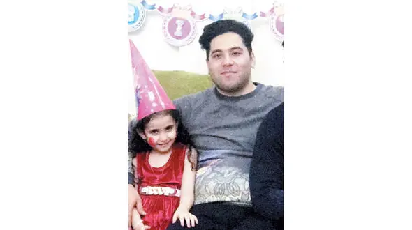 گفتگوی تلخ با خانواده محمد 33 ساله که مسافر هواپیمای مرگ بود + عکس