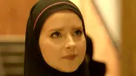 عکس/ «خانم کزازی» سریال کلینیک رویا با استایل مرلین مونرویی روی صحنه یک تئاتر / خارج از سریال چه قدر متفاوته