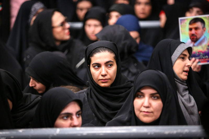 رهبر انقلاب حضرت آیت الله خامنه ای در مراسم بزرگداشت شهدای جنگ تحمیلی اخیر 7-5-1404