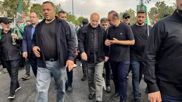 حضور قالیباف در راهپیمایی جاماندگان اربعین حسینی در تهران