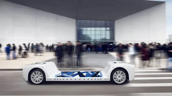 خودرویی که اسکیت برد می شود!