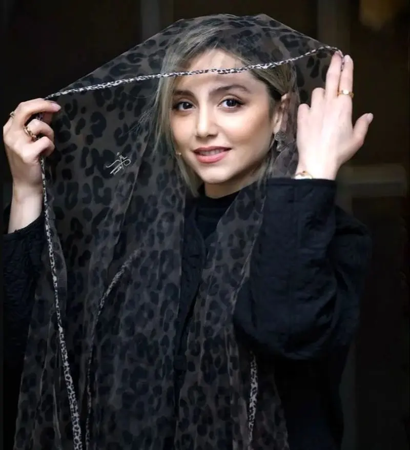 نازنین بیاتی