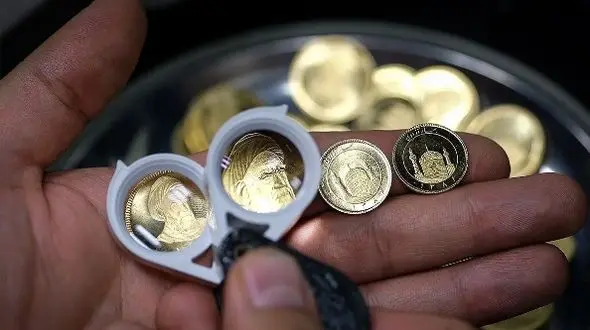 سود پیش‌فروش سکه بیشتر است یا حراج؟ / بهترین روش سرمایه‌گذاری در بازار طلا چیست؟