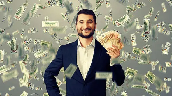 آیا میزان ثروت در طول عمر افراد نقش دارد؟ 