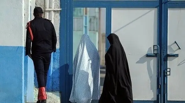 انتقال یک زندانی زن ایرانی از افغانستان به کشور