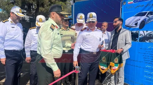 پلیس راهور با ماشین های برقی وارد میدان شد /  فعلا فقط در مسیر تهران به کرج !