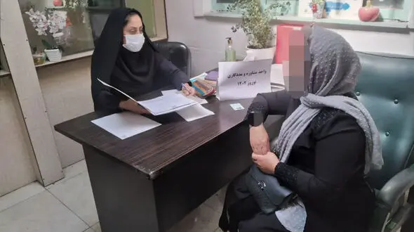 فرار  زن سیاه بخت از جهنم شیشه ای + عکس