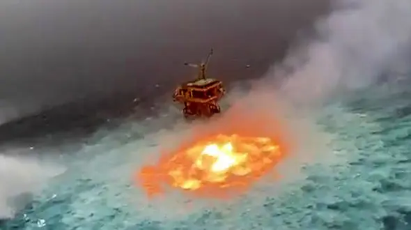 فیلم آتش سوزی مهیب چشم آتش در خط لوله گاز خلیج مکزیک