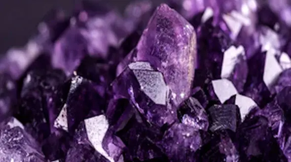 از استخراج سنگ آمیتیس تا بارش شدید باران در تهران