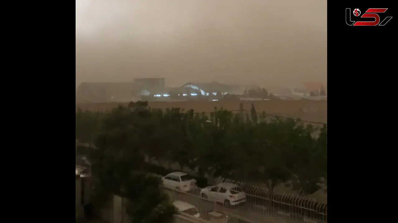 فیلم آخرالزمانی از طوفان تندری شدید در تهران 