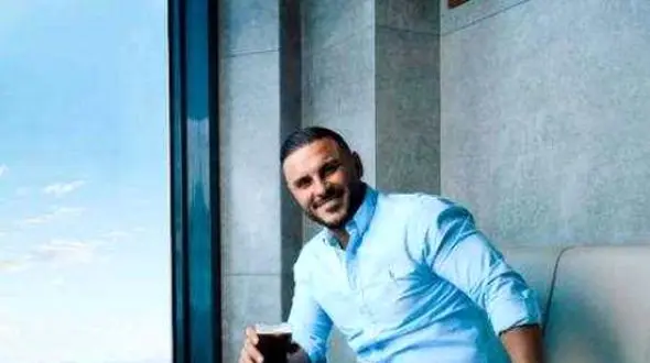 دانلود آهنگ باشکوه آرمین زارعی / برو برگرد