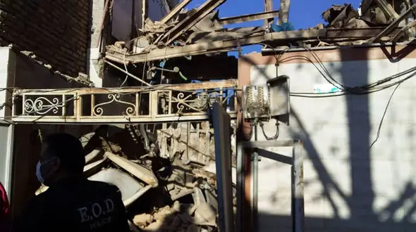 فیلمی از انفجار هولناک  در خرم آباد/ مردم به خیابان آمدند + عکس ها