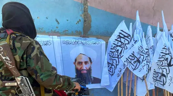 اعمال محدودیت برای زبان فارسی در افغانستان مجازات دارد!