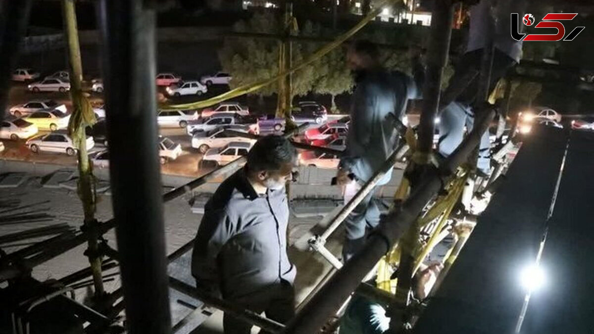 سقوط دردناک شهردار اهوز در بازدید از پل تعریض / در بستری ICU شد
