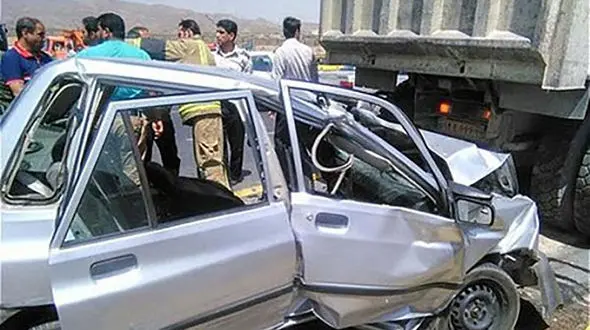 یک کشته و دو زخمی در حادثه تصادف پراید با کامیون در محمدیار