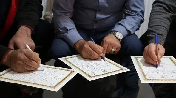پویش یلدای رهایی در یزد جواب داد!/ 3 برادر یزدی جوانمردانه خیرات  کردند