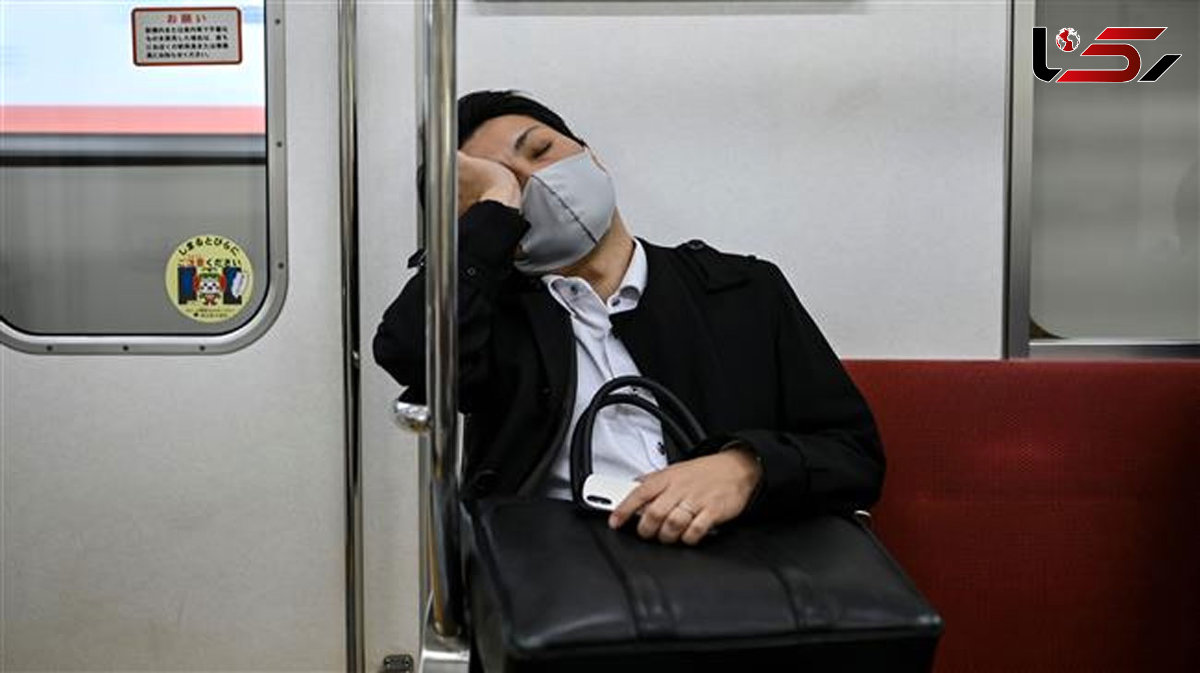 Japan on 'maximum alert' after record virus cases 