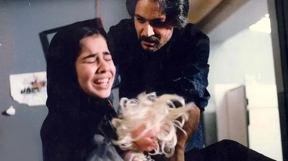 ناگفته‌های پوران درخشنده از  یک فیلم پر حاشیه و پربیننده دهه هفتاد