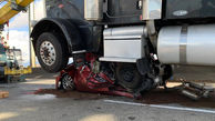 فیلم ترمز بریدن کامیون در سرازیری پر از خودرو / تصادف مرگبار با 30 خودرو