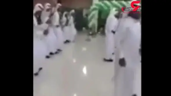 بی حرمتی آل سعود به نمازگزاران + فیلم