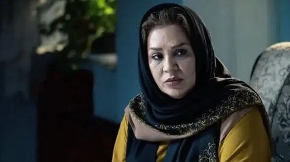 فیلم / عصبانی ترین خانم بازیگر ایرانی ایشونه؟ / نسرین مقانلو : من مثل زنها جیغ نمی زنم داد می زنم !