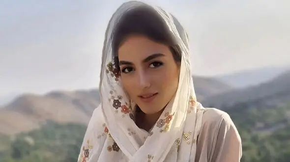عکس هایی از کافه گردی پردیس پور عابدینی