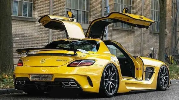 خودروی ۱۰ میلیارد تومانی در ایران + عکس