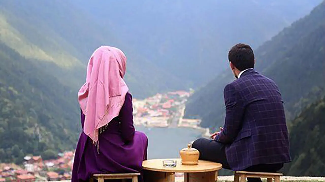 چرا نزدیکی جسمی زوج‌ ها، نسبت به 20 سال پیش، کمتر شده‌است؟ / به این 5 دلیل توجه کنید
