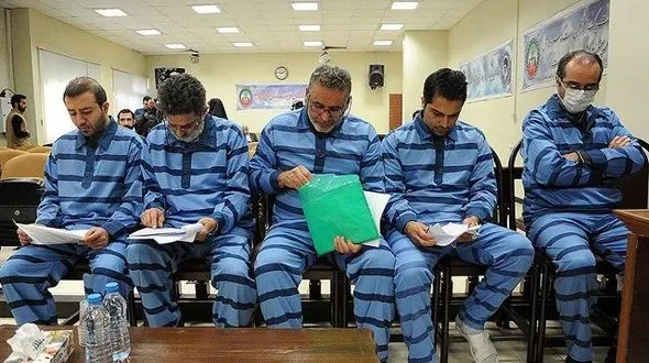 حکم قطعی 5 صراف تهرانی صادر شد /  مریم انصاری چه نقشی در پرونده دارد؟ + عکس چهره باز