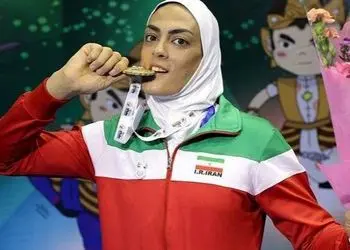 فیلم/شهربانو منصوریان قهرمان ووشو/ برای تولدم چیزی خوشحالم نمیکنه /مگر اینکه آیفون، طلا یا سکه باشه / پایین تر از ربع سکه باشه ناراحت میشم