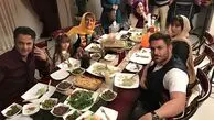 فیلم/ نگاهی به حضور بازیگران معروف در ضیافت شام فوق لاکچری رستوران محمدرضا گلزار / از ساره بیات و بهاره کیان افشار تا منوچهر هادی 