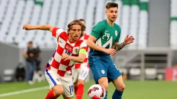 سیکوشک دفاع چپ آینده پرسپولیس کیست؟