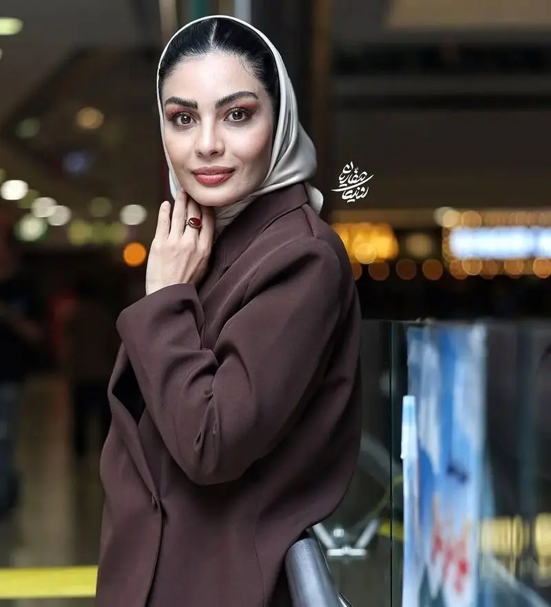 صحرا اسداللهی