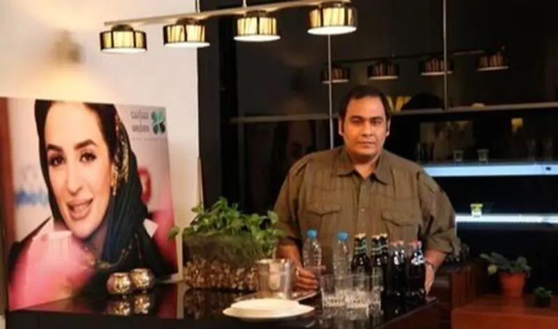 رضا داوودنژاد