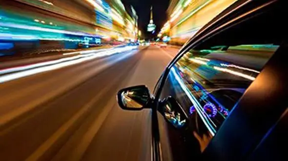  در زمان بریدن ترمز خودرو چه باید کرد؟ 