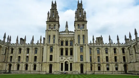 پنج دانشگاه برتر دنیا معرفی شد+فیلم