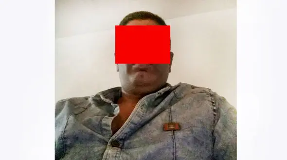 مرد قوی هیکل در برابر بانک های آبادان چه می کرد؟+عکس