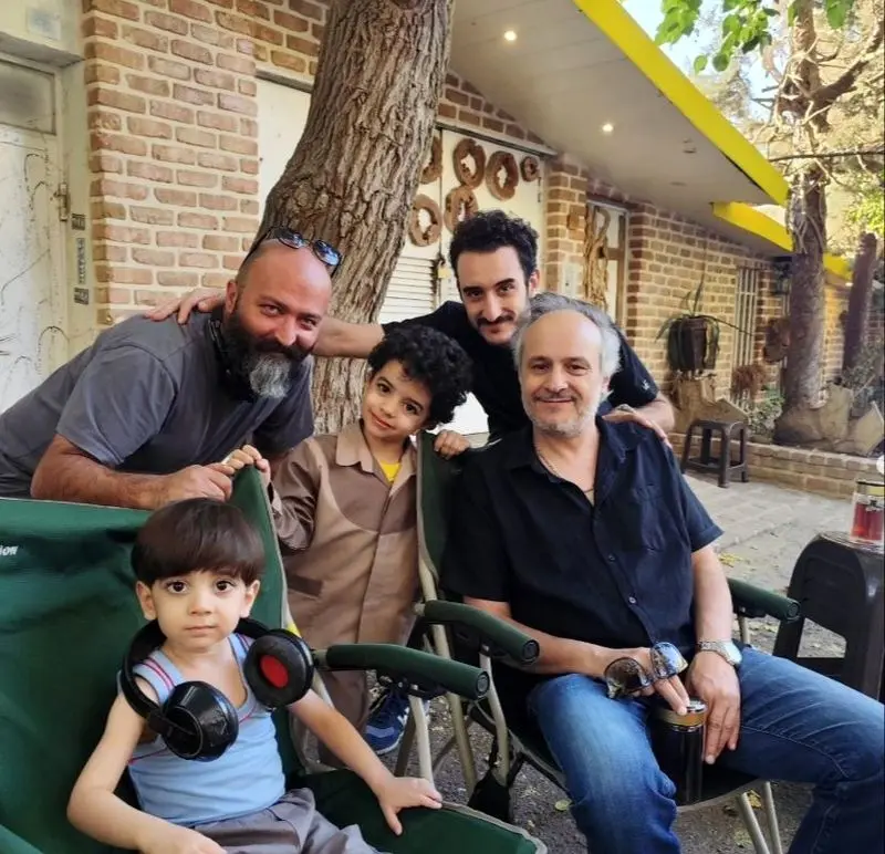 پشت صحنه مو به مو