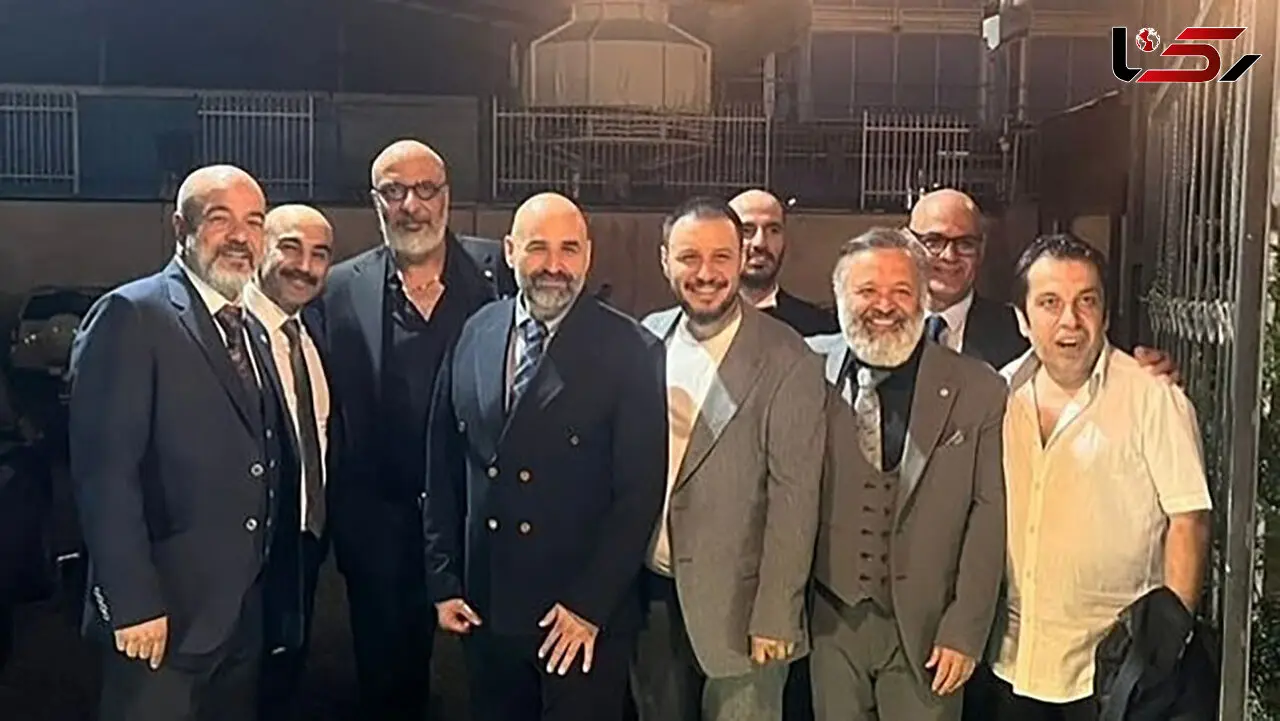 نگاهی به تیپ اعیانی بازیگران و فوتبالیست‌ها در مراسم عروسی فرزندانشان؛ از کت و شلوار بدون کراوات امیر قلعه‌نویی در عروسی دخترش تا موهای فشن اکبر عبدی در جشن مجلل دخترش +عکس