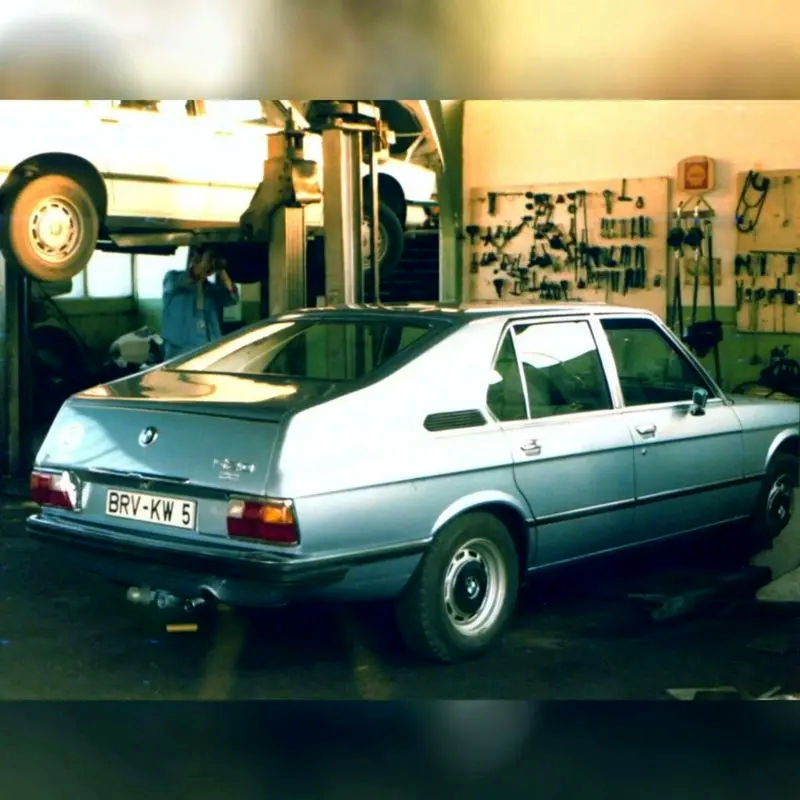 تصویر 2 BMW تغییر یافته