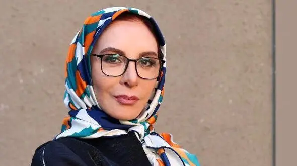 باور نمیکنید/ افسانه بایگان ۶۰ ساله با این تیپ در ترکیه ! 