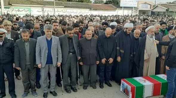 
پیکر شهید سانحه هوایی در شهر بابل تشییع شد
